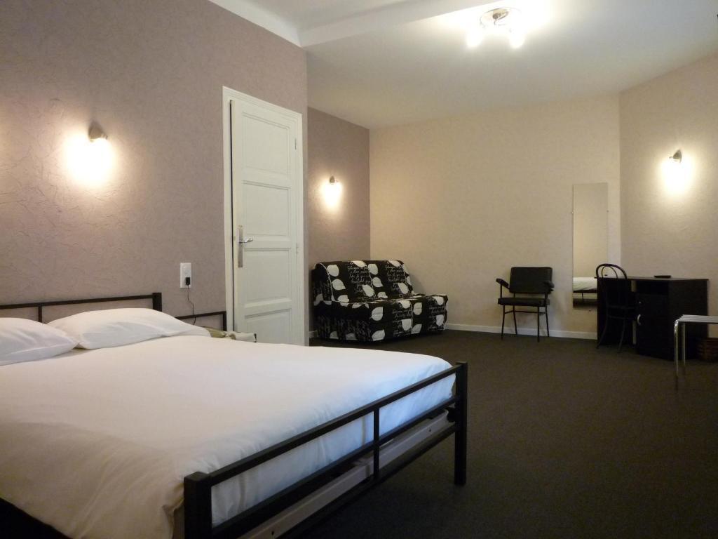 Hotel La Flamme Rouge Saint-Girons  Bilik gambar